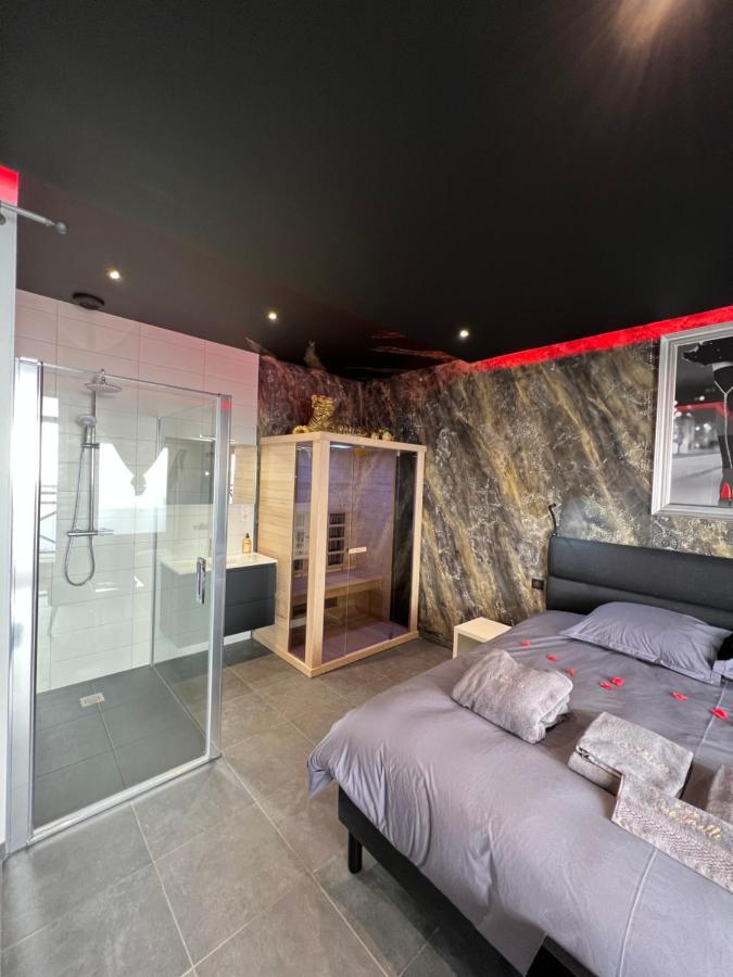 Spa De La Quarterelle Love Room 88 Vosges Remiremont Kültér fotó