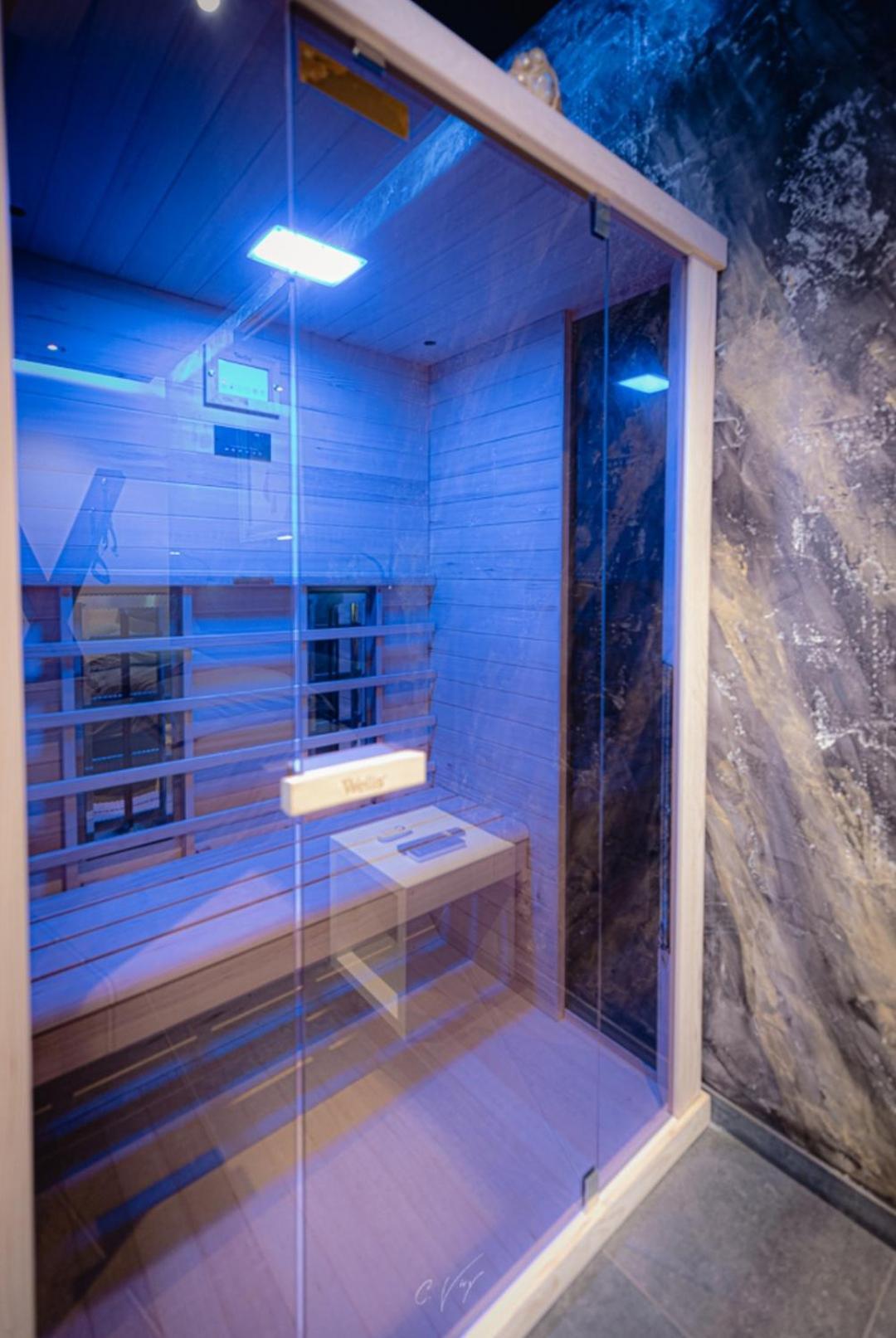 Spa De La Quarterelle Love Room 88 Vosges Remiremont Kültér fotó